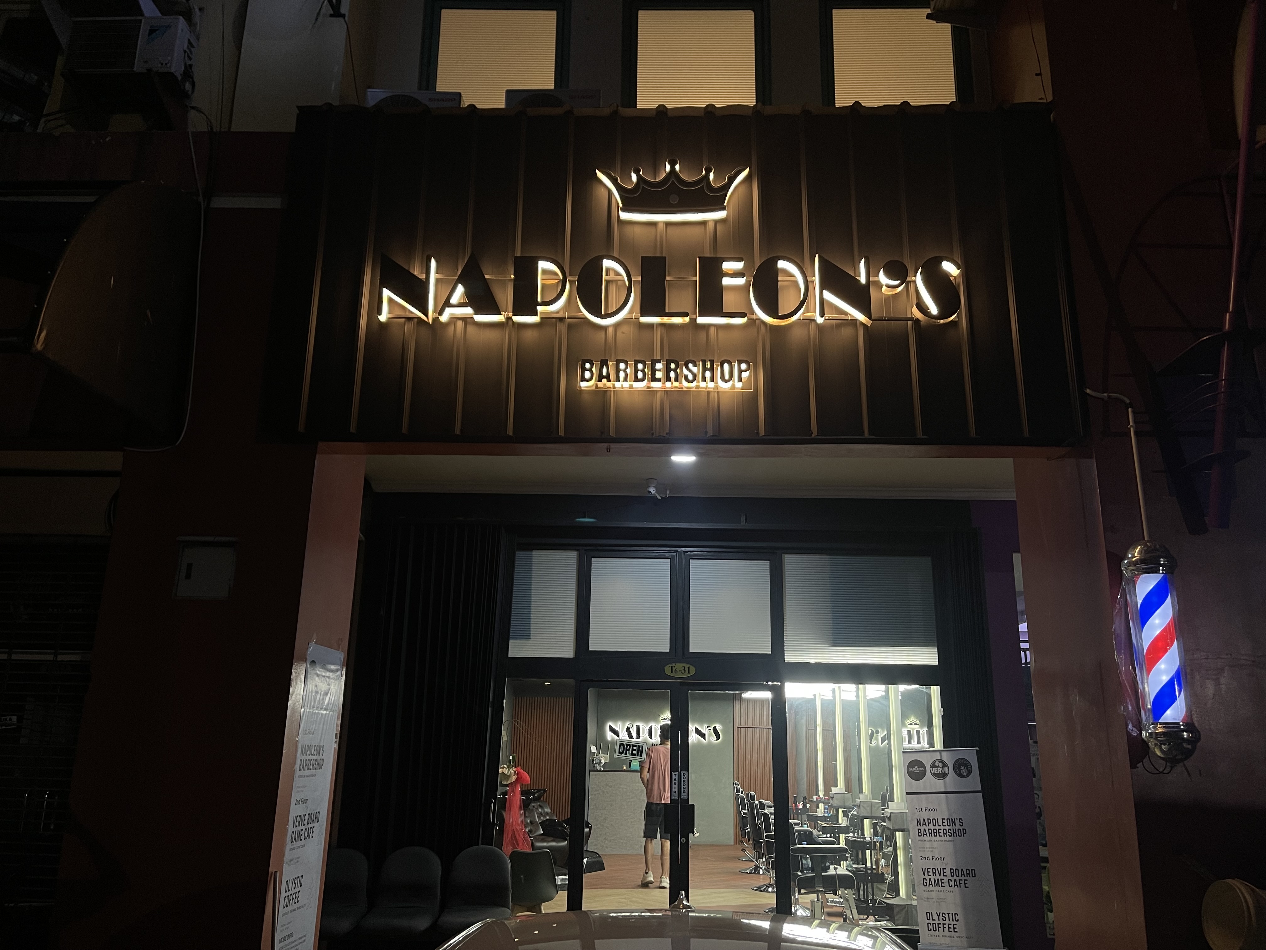 Napoleon Barbershop